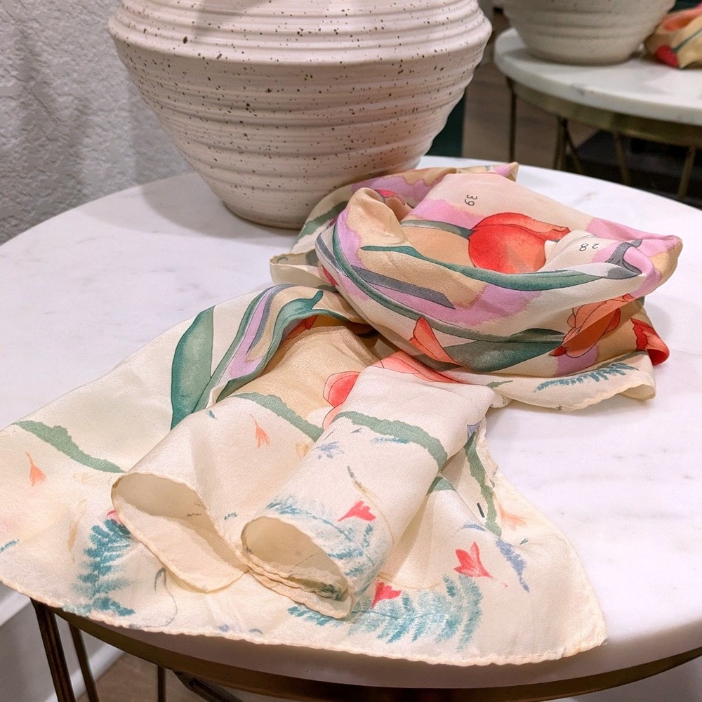 VTG Adrienne Vittadini Tulip Floral Scarf Cream Silk Botanical Print Long